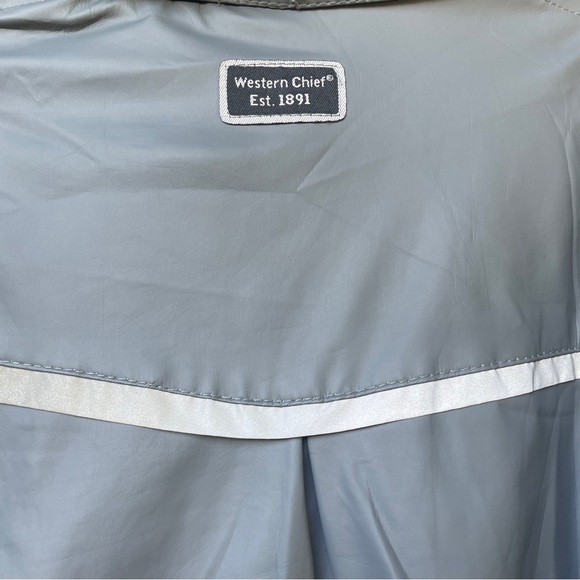 Western Chief Trench Raincoat Grey with Flannel Lining Vented Armpit Siz… - Picture 3 of 14